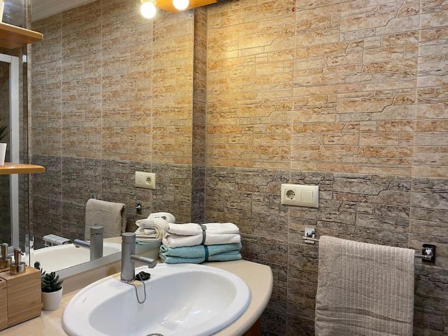 Precioso Apartamento Junto Al Centro Con Garaje バレンシア エクステリア 写真