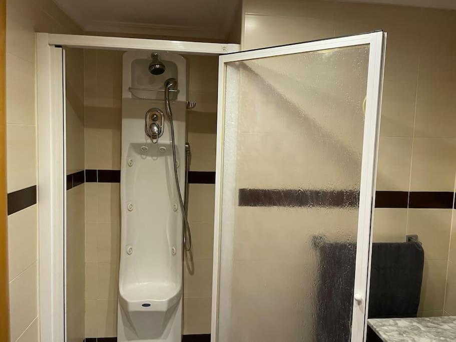 Precioso Apartamento Junto Al Centro Con Garaje バレンシア エクステリア 写真