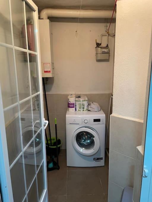 Precioso Apartamento Junto Al Centro Con Garaje バレンシア エクステリア 写真
