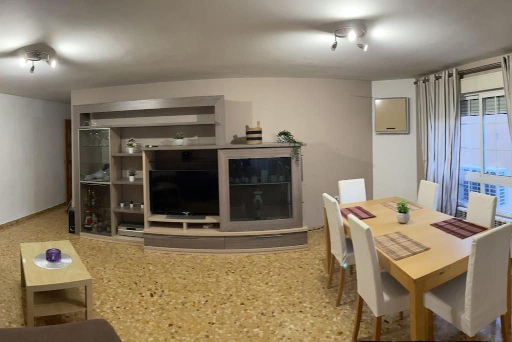 Precioso Apartamento Junto Al Centro Con Garaje バレンシア エクステリア 写真